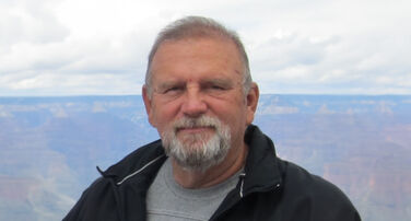 Alex Eugene (Gene) Elefant Insectary Endowment