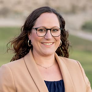 Suzanne Rinker
